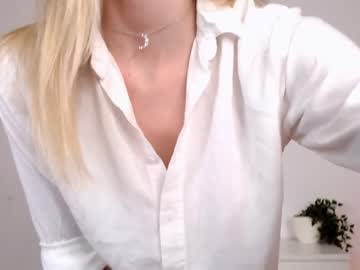 girl emmi_rosee image #1378170