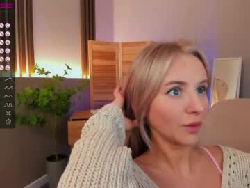 girl coy_tessa_ image #3907873