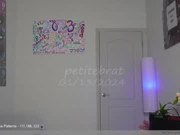 girl petitebrat image #6104186