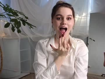 girl lornabyfield image #6358956