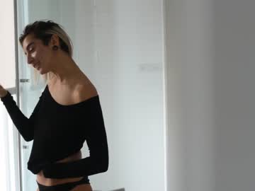 girl lizmreow image #3388464