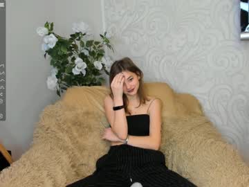 girl margarethubbard image #2918300