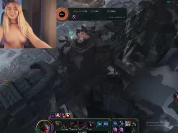 girl yolandabertha image #4718954