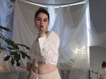 girl lornabyfield image #6359056