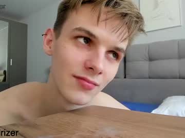 man horny_jerk_roy_prick2001 image #1972524