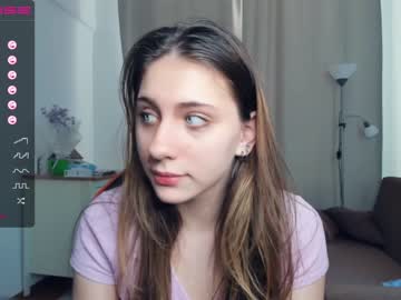 girl il0_vee image #4202339