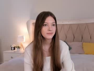 girl ohwherearemymanners image #6781520