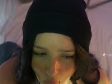 girl finleyfae image #6812130