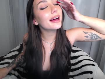 girl eevie_moon image #2997129