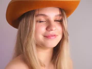 girl aryanalarsen image #5031622