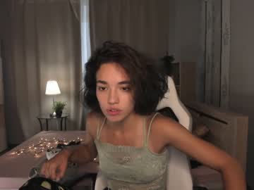 girl ella_flare image #2569643