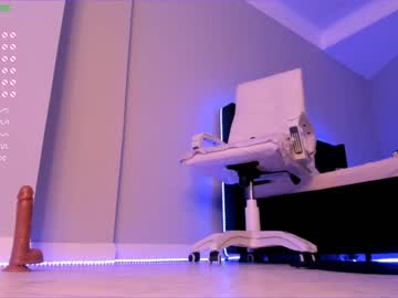 girl aerri_lee image #1686825