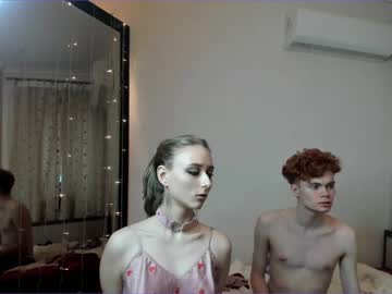 yonamorow sex webcam