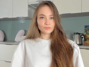 girl miaaperry image #3787944