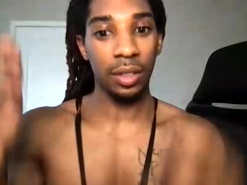 man b8nbust image #4933738