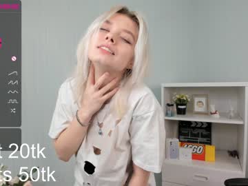 girl _naked_heart_ image #5630110