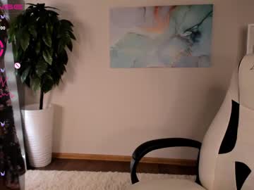 girl bessiebrad image #2620223