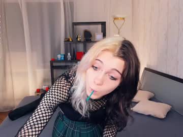 girl deliaderrick image #6133913