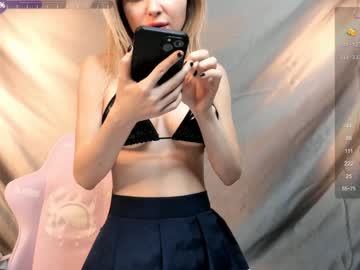 girl harriethudson image #6289499