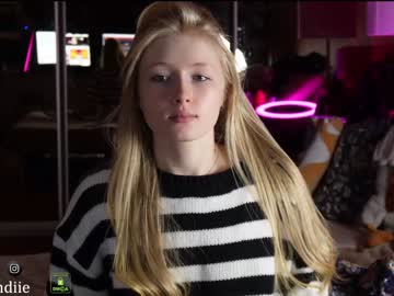 girl bestblondiiecb image #6557544