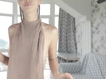 girl infinite_reality image #2029392