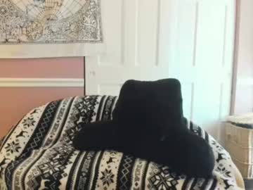 girl tapped_outttt image #1342604