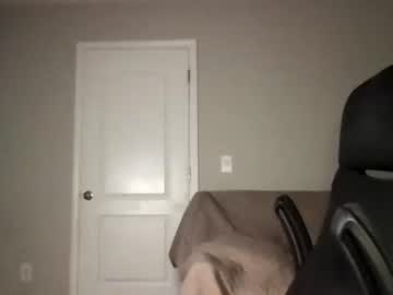 man b8nbust image #4927715