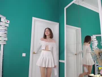 girl adelewilson__ image #1405983