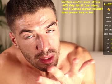 man mr_evans_official image #2699875