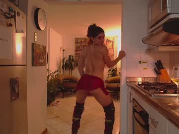 tranny mydarksideinthemoon image #6213985
