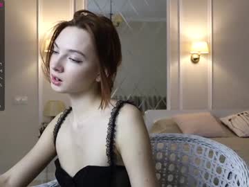 girl _guesswhat_ image #911484