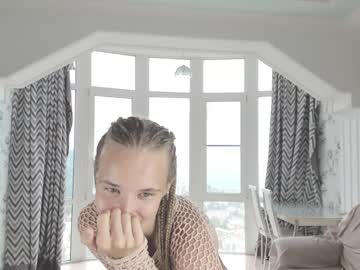 girl infinite_reality image #2094561