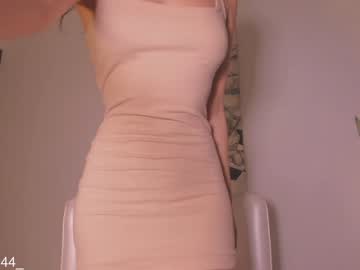 girl alicia_uwu image #2055526
