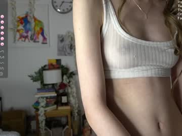 girl petitegonwild image #6207419