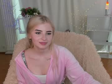 nika_queen__ sex webcam