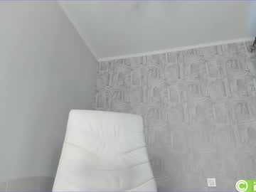 girl min_so_03 image #4916852