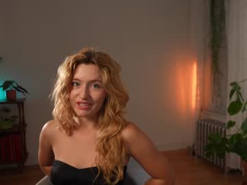 girl alisonrouge image #5236785