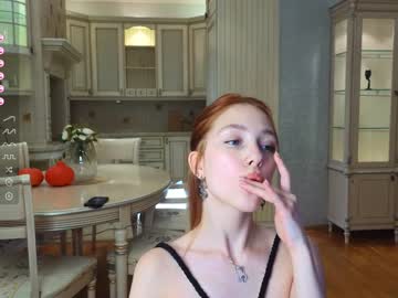 girl shirleywhitney image #5564898