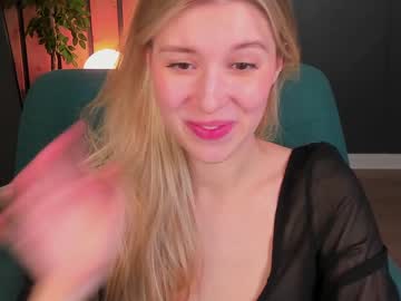 girl milablush image #5650307