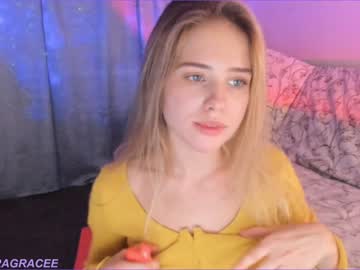 girl debragrace image #2930045