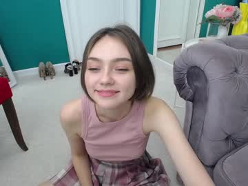 girl adelewilson__ image #373043