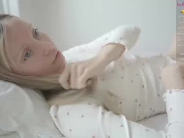 girl pureangeldolores image #5907244