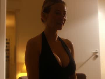 girl velvet_daydream image #3954460