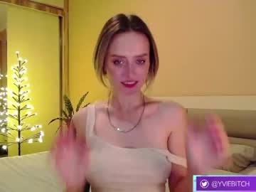 girl _yvie_ image #3286772