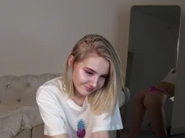 girl oliviabr0wn image #3185215