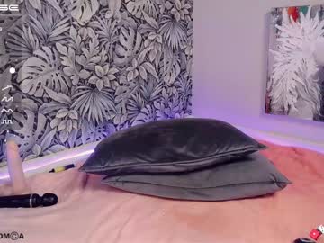 girl _b_a_n_s_h_e_e_ image #1919580