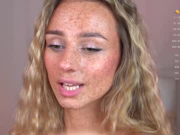 girl artease image #6295231