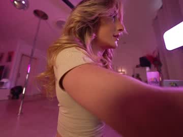 girl hannahjames710 image #4537327