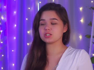 girl helenmoors image #5246082