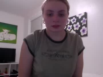 girl saphirreprincess333 image #3277335